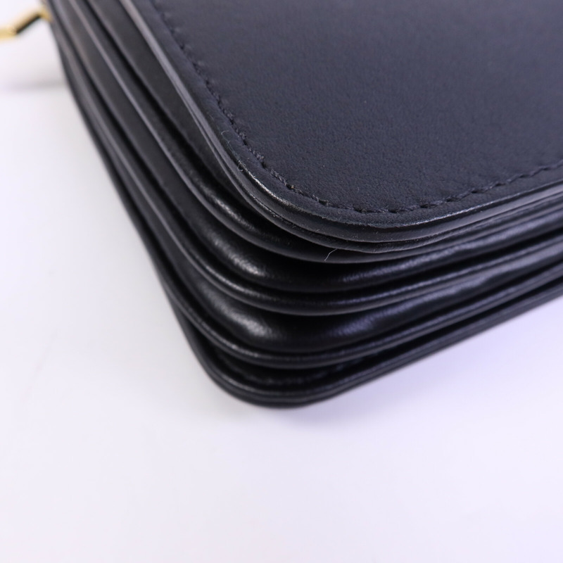 LOUIS VUITTON 牛皮皮革Rendez-Vous金扣鏈帶肩背袋-11