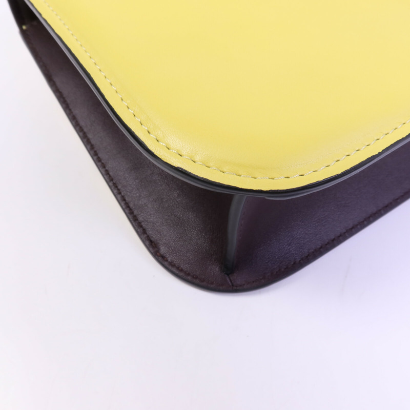 Valentino 牛皮皮革Garavani Glam Lock金扣鏈帶肩背袋-13