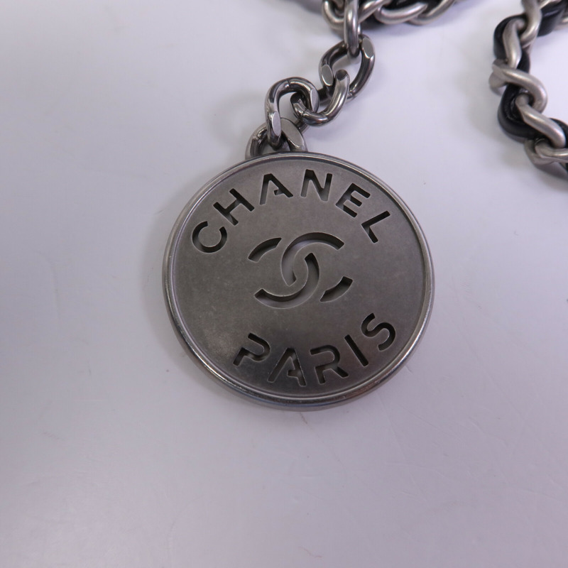 CHANEL 牛皮皮革Chanel 22 Mini銀扣手挽肩背兩用袋-6