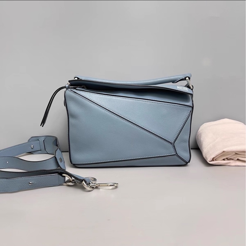 🎩👠Loewe羅意威Puzzle小号 霧霾蓝幾何包 尺寸24×16 附件肩帶-8