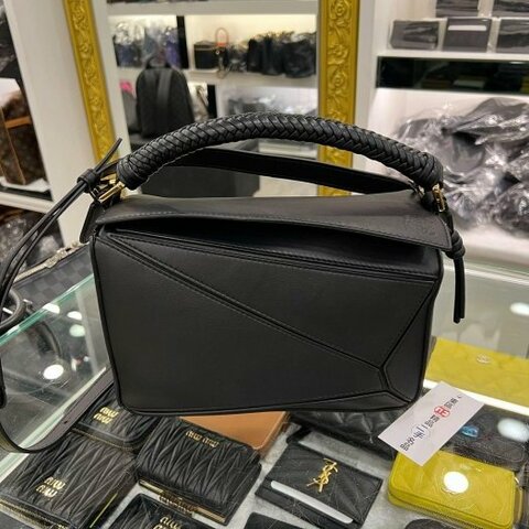 東區正精品㊣LOEWE PUZZLE 黑色小牛皮銀扣拼接幾何拼圖編織手把手提肩背斜背包兩用包小款 RZ6322