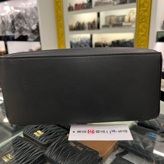 東區正精品㊣LOEWE PUZZLE 黑色小牛皮銀扣拼接幾何拼圖編織手把手提肩背斜背包兩用包小款 RZ6322-5