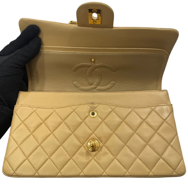 CHANEL 香奈兒 MATELASSE CF25 肩背包 羊皮 奶茶色 金釦-12