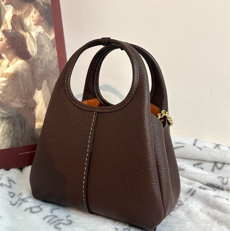 【全新】COACH Lana 19品牌徽標可拆卸鏈條帶 拋光鵝卵石紋皮革 單肩斜挎手提包 小號 small 楓葉棕-1