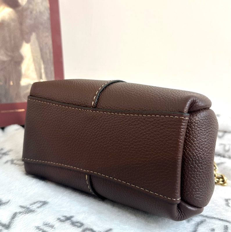 【全新】COACH Lana 19品牌徽標可拆卸鏈條帶 拋光鵝卵石紋皮革 單肩斜挎手提包 小號 small 楓葉棕-4