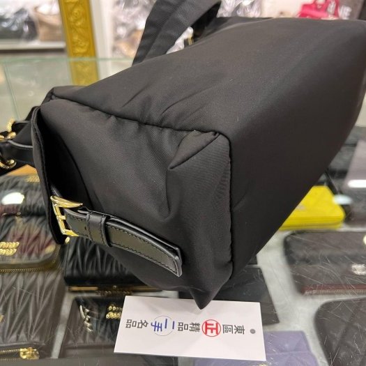 東區正精品㊣PRADA 1BC264 黑色尼龍金三角牌雙口袋相機包斜背包郵差包手提包 RZ6323-8