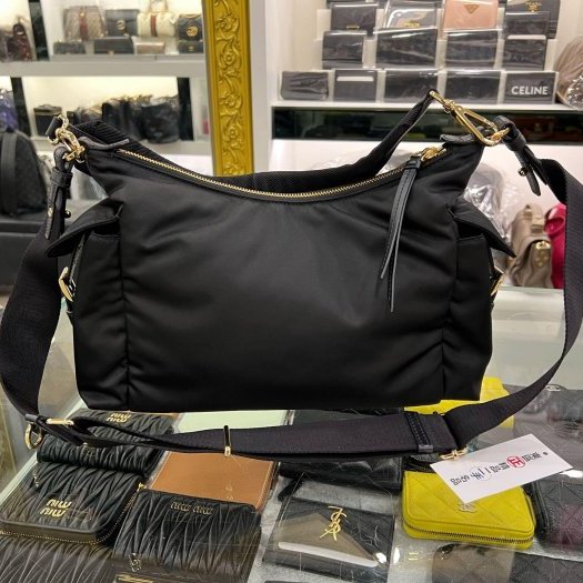 東區正精品㊣PRADA 1BC264 黑色尼龍金三角牌雙口袋相機包斜背包郵差包手提包 RZ6323-9