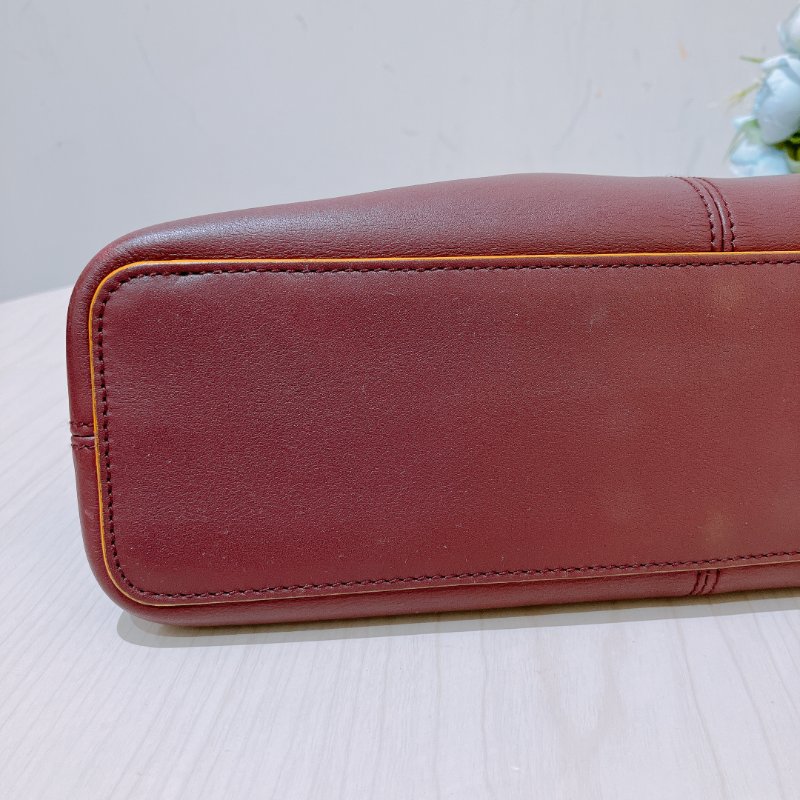 TK1981	 Loewe Vintage Flap Shoulder Bag Lambskin Red x Yellow-7