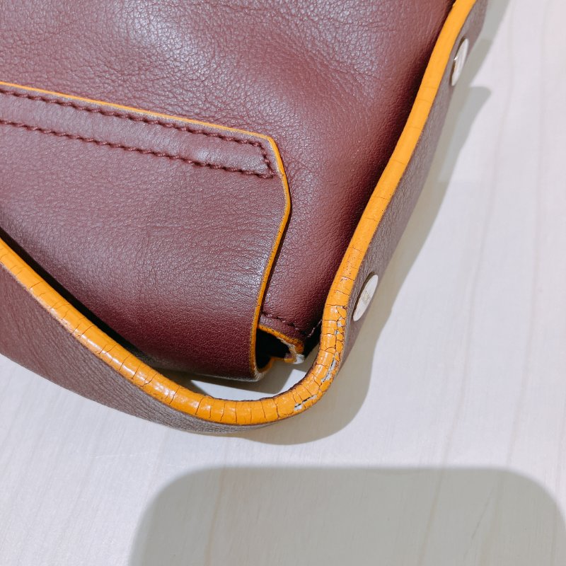 TK1981	 Loewe Vintage Flap Shoulder Bag Lambskin Red x Yellow-14