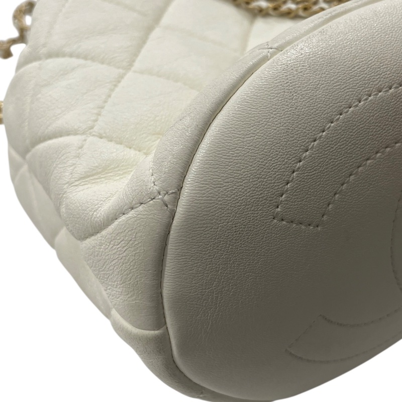 CHANEL 香奈兒 珍珠手把 水桶包 皮革 白色 金釦-6