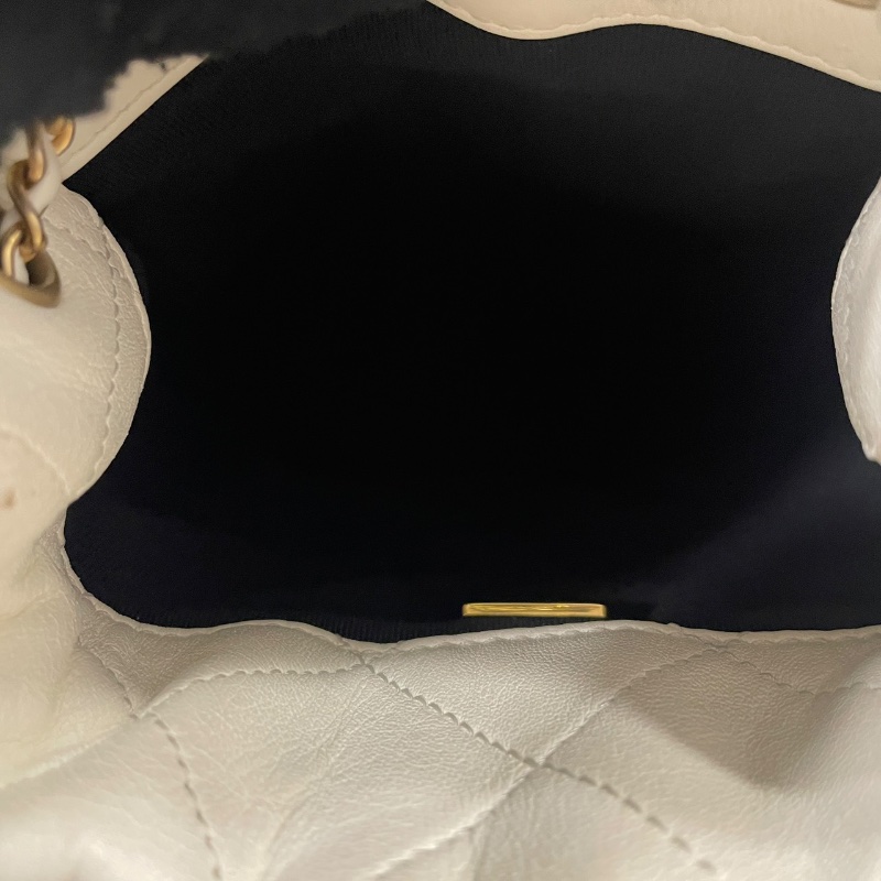 CHANEL 香奈兒 珍珠手把 水桶包 皮革 白色 金釦-13