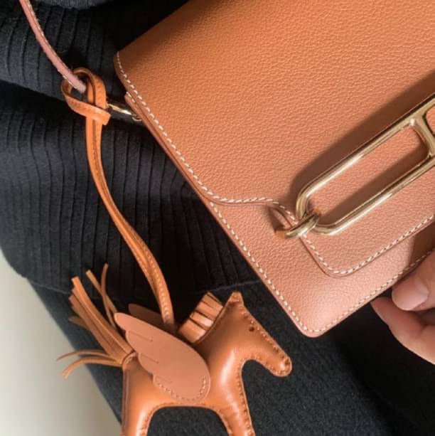 平台最低價稀缺最熱門款近新✨ HERMES 愛馬仕 pegase小飛馬 RODEO飛馬吊飾 (金棕色)-1