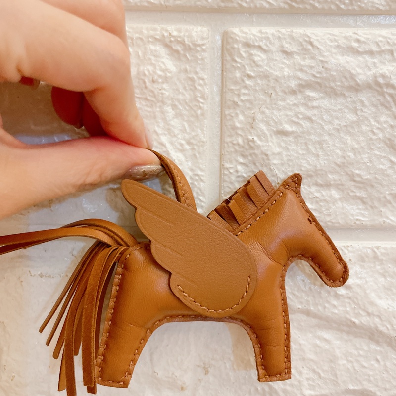 平台最低價稀缺最熱門款近新✨ HERMES 愛馬仕 pegase小飛馬 RODEO飛馬吊飾 (金棕色)-15