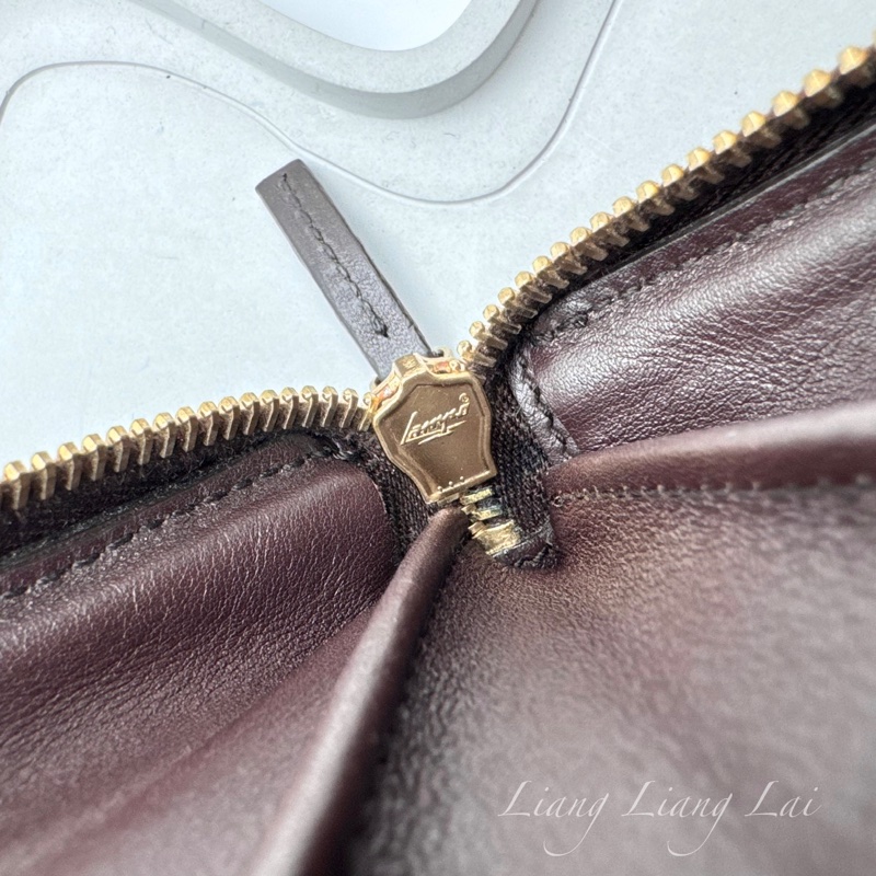 GUCCI 古馳 GG 壓紋金屬LOGO小牛皮深咖啡色長夾-13