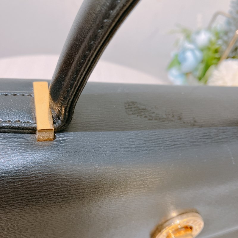 TK1985	華倫天奴 中古 黑色 手提包 Valentino Vintage Twist Lock Bag Clafskin Black x GHW #No Number-14