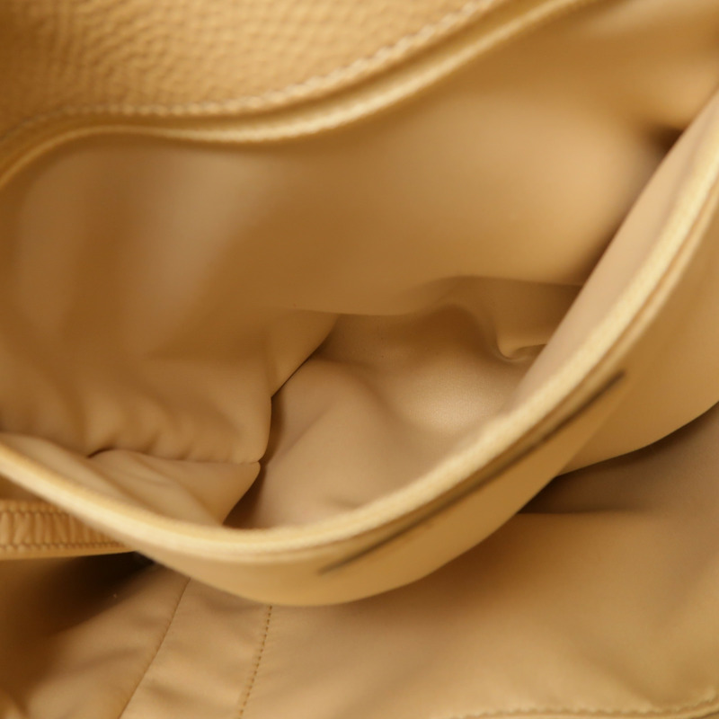 CHANEL 牛皮皮革PST金扣鏈帶肩背袋-5