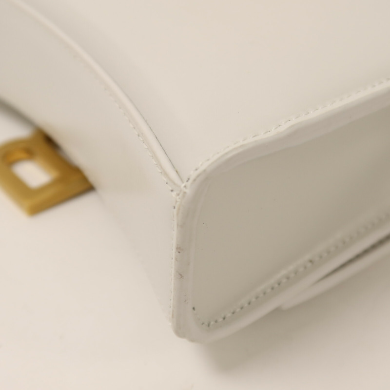 BALENCIAGA 牛皮皮革Hourglass Wallet On Chain金扣鏈帶肩背袋-13