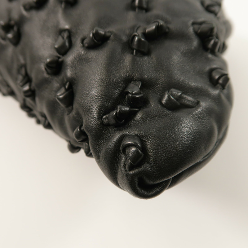 CHANEL 羊皮皮革Chic Knot Clutch Bag鏈帶肩背袋-12