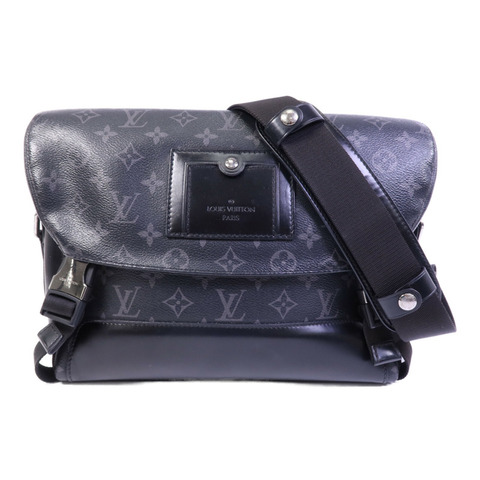LOUIS VUITTON Monogram Eclipse Messenger PM Voyager銀扣肩背袋