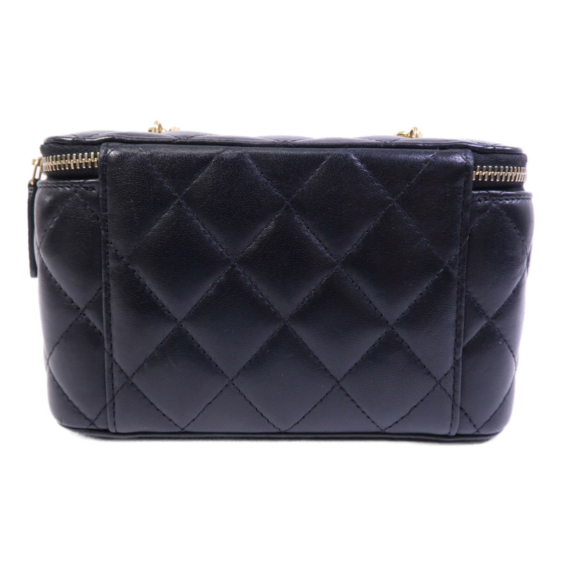 CHANEL 牛皮皮革Vanity Case金扣肩背袋-1