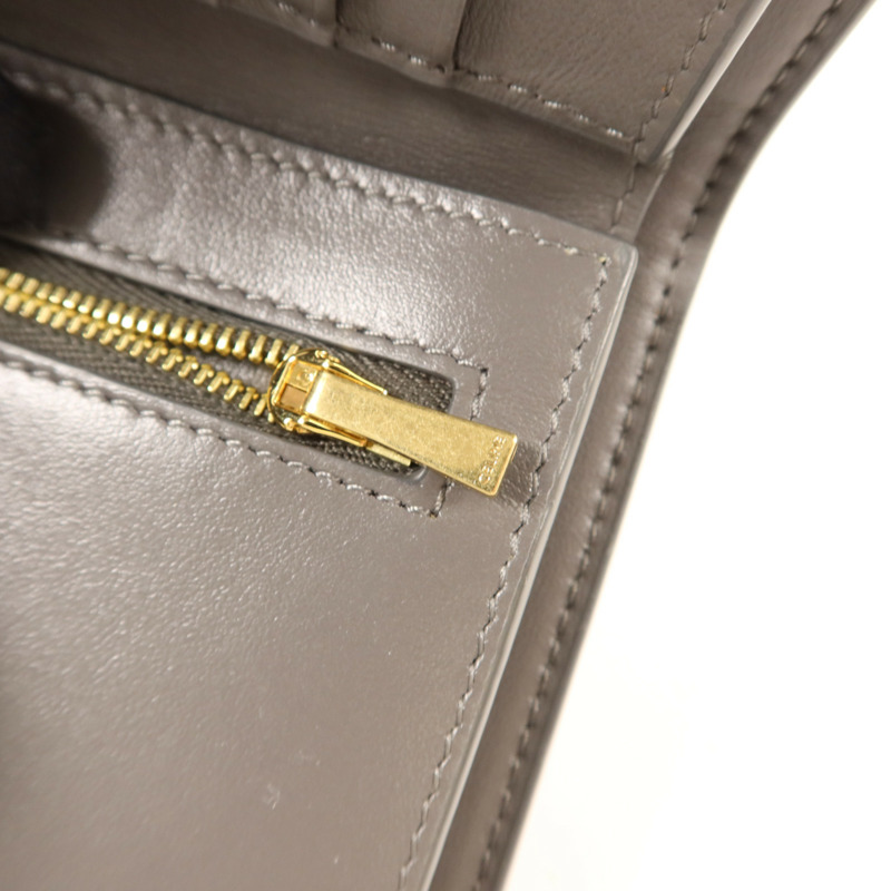 CELINE 牛皮皮革Medium Strap Wallet金扣錢包-10