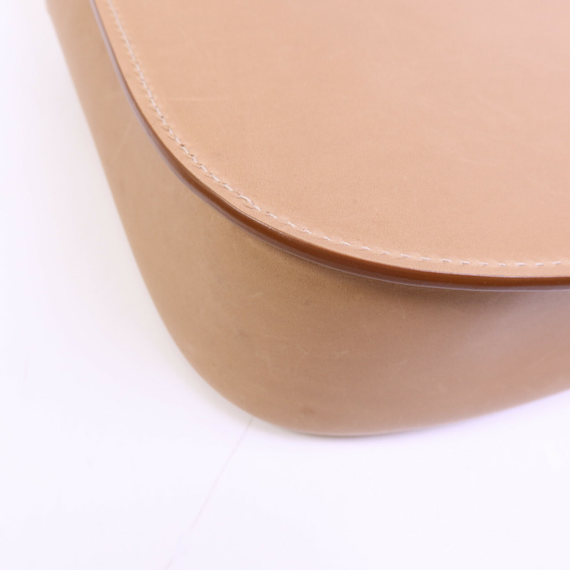 YVES SAINT LAURENT 牛皮皮革Kaia Bag金扣肩背袋-13