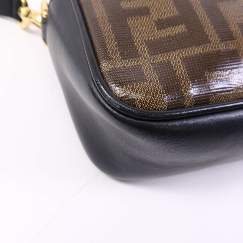FENDI 塗層帆布Shoulder Bag金扣肩背袋-12