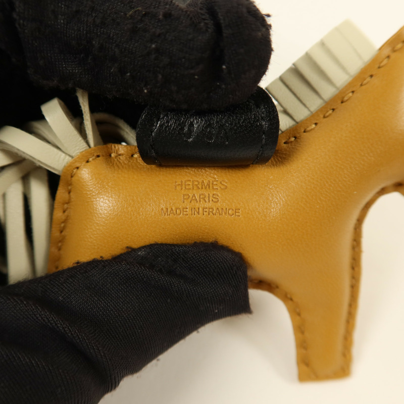 HERMES Milo皮革Rodeo PM掛飾Sesame/Noir/Nata-4