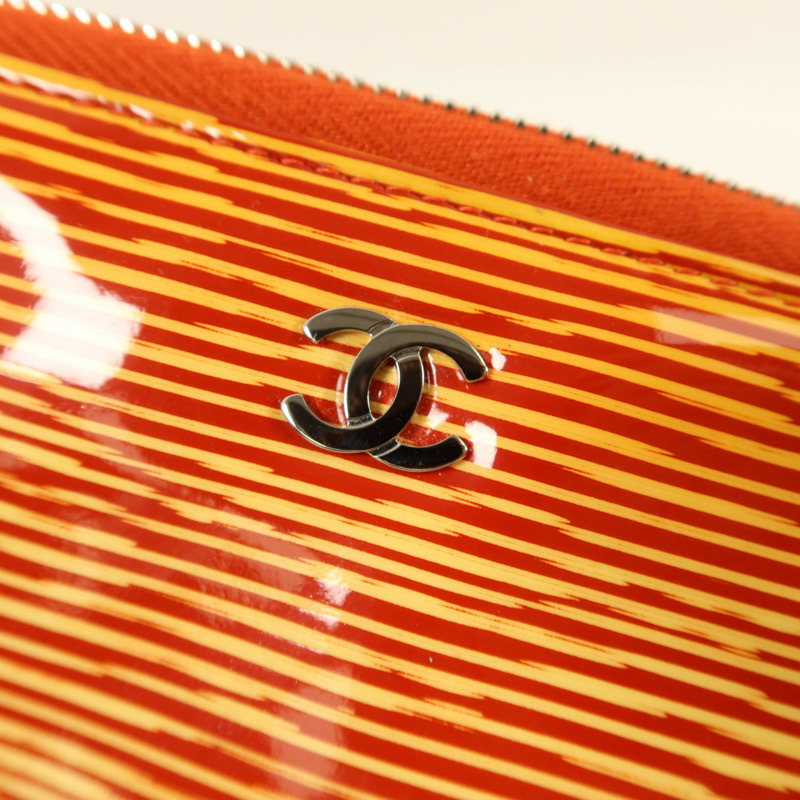 CHANEL 漆皮皮革Long Round Wallet銀扣長錢包-9
