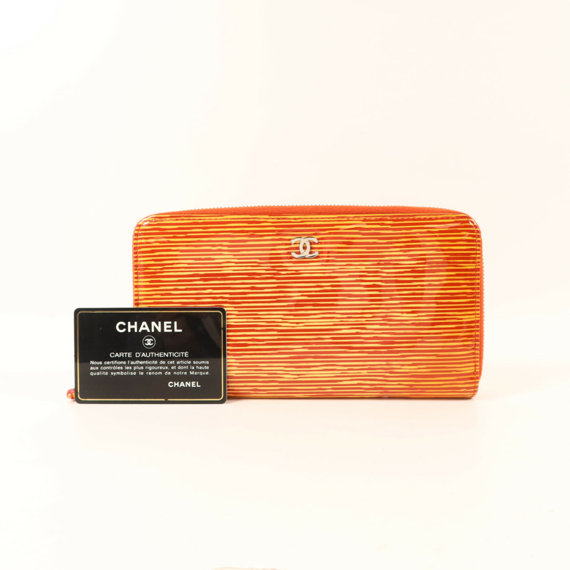 CHANEL 漆皮皮革Long Round Wallet銀扣長錢包-18