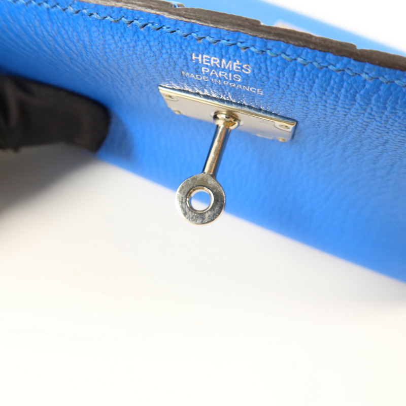HERMES Chevre皮革Kelly Short Wallet銀扣錢包Bleu Electrique-9