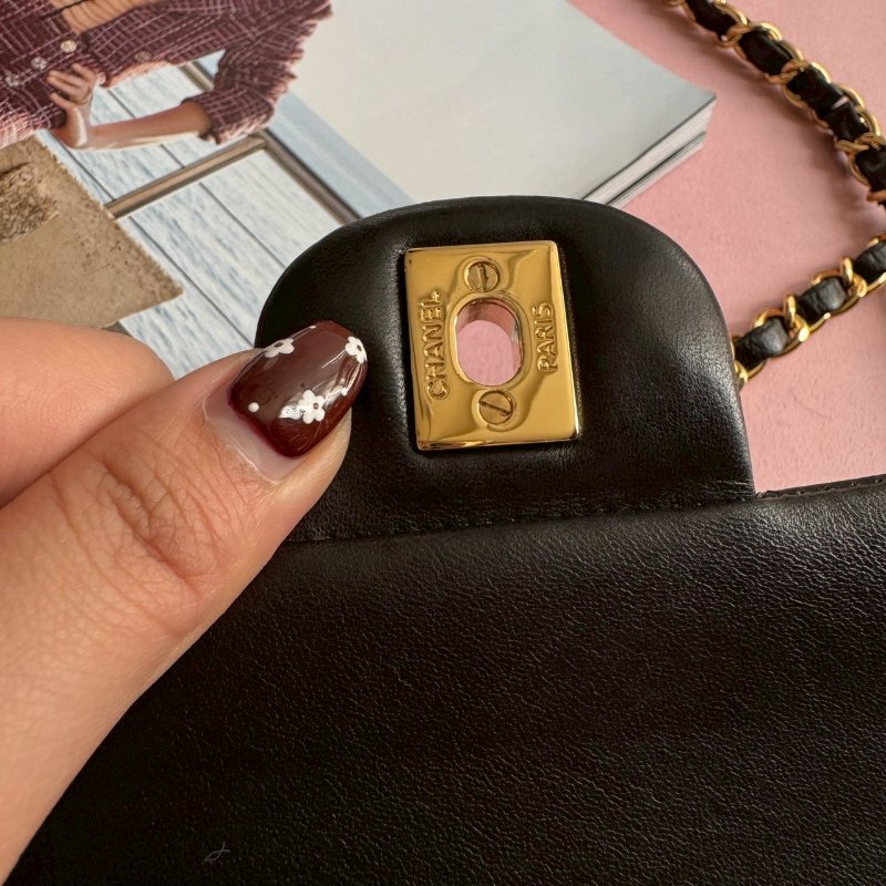 ✨香奈兒必買包款 CHANEL 黑色羊皮COCO25-16