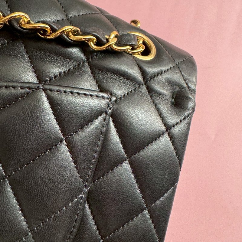 ✨香奈兒必買包款 CHANEL 黑色羊皮COCO25-26