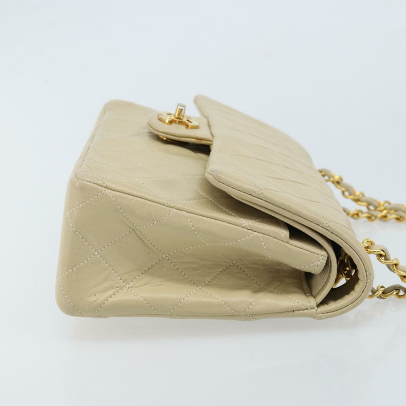 【日本直送】香奈兒雙蓋鏈條Matelasse23手袋，羊皮材質，米色，金色CC標誌，正品編號173005SAV-2