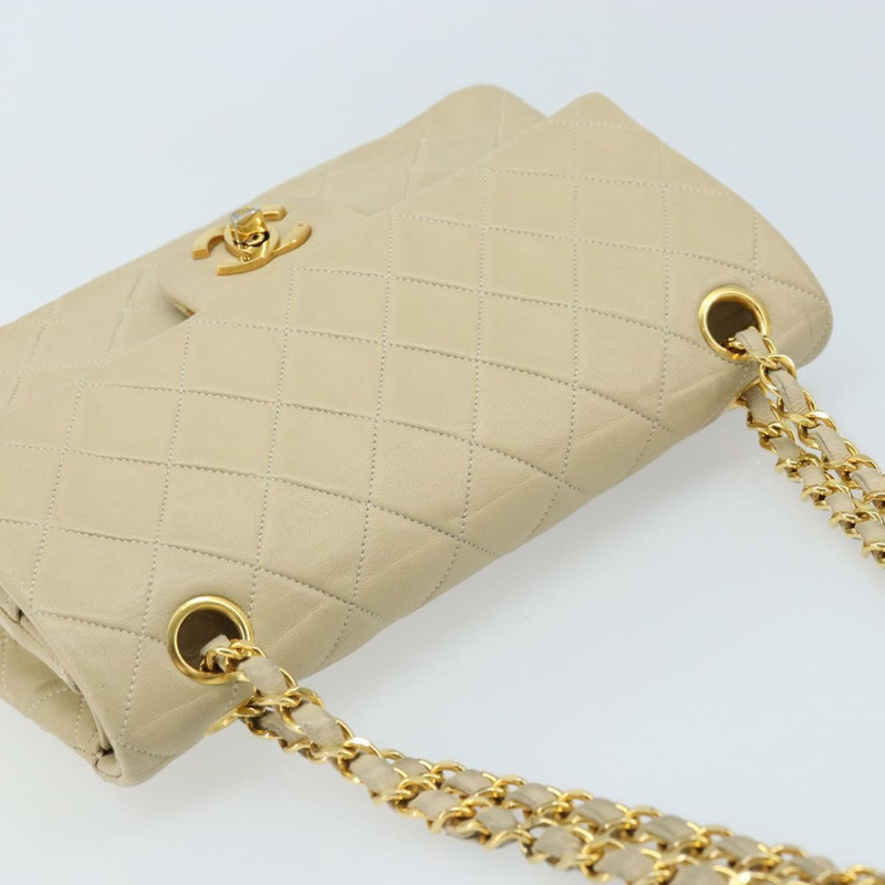 【日本直送】香奈兒雙蓋鏈條Matelasse23手袋，羊皮材質，米色，金色CC標誌，正品編號173005SAV-5