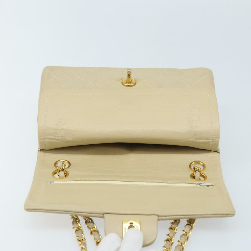 【日本直送】香奈兒雙蓋鏈條Matelasse23手袋，羊皮材質，米色，金色CC標誌，正品編號173005SAV-18