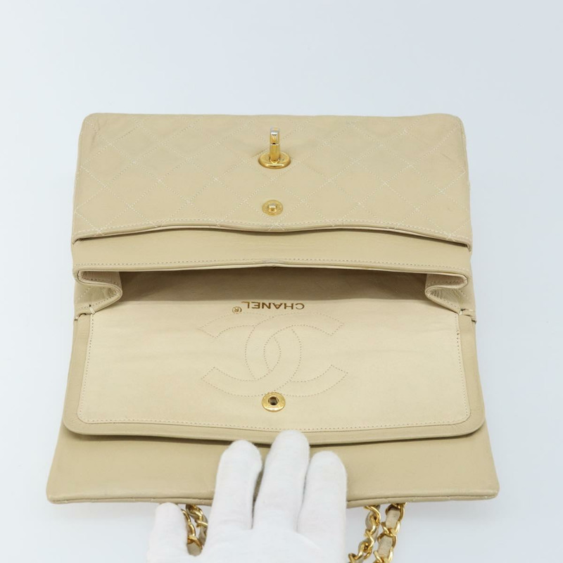 【日本直送】香奈兒雙蓋鏈條Matelasse23手袋，羊皮材質，米色，金色CC標誌，正品編號173005SAV-19