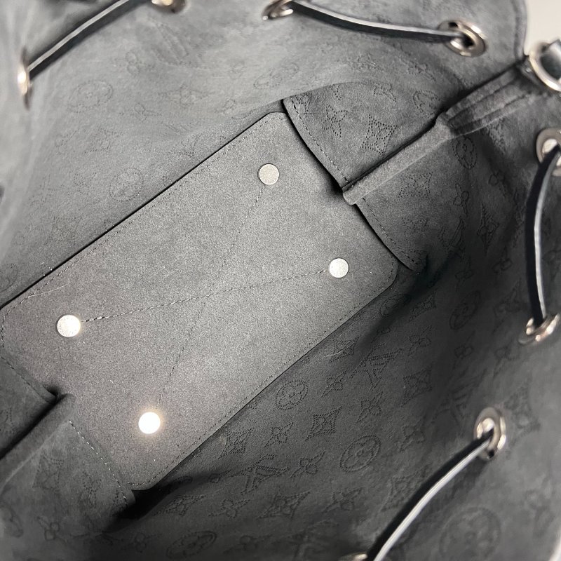 LV M57070/晶片款 黑BELLA抽繩包-6