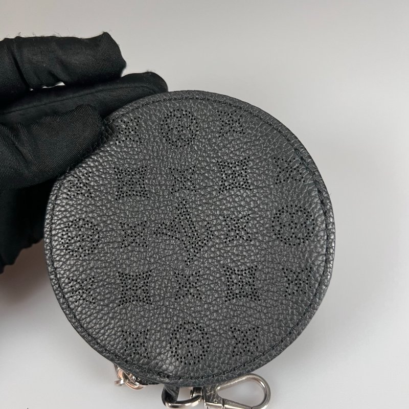 LV M57070/晶片款 黑BELLA抽繩包-7