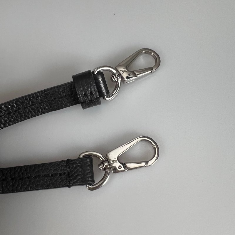 LV M57070/晶片款 黑BELLA抽繩包-14