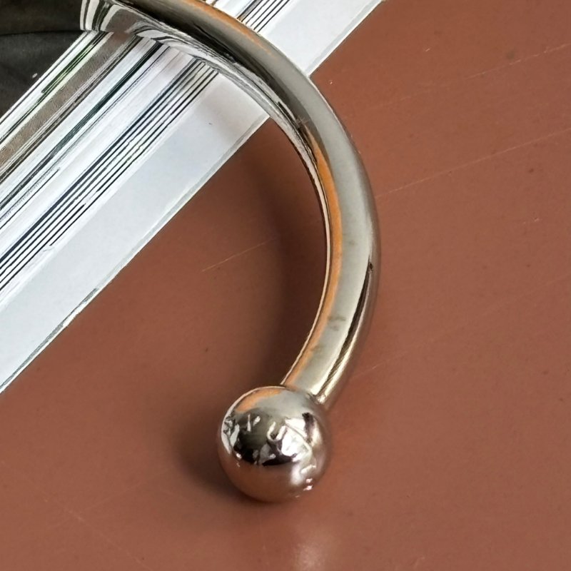 ::LOUIS VUITTON:: LV M64839 Monogram Jonc Bracelet 花紋鋼印 銀色金屬手鐲 手環-6