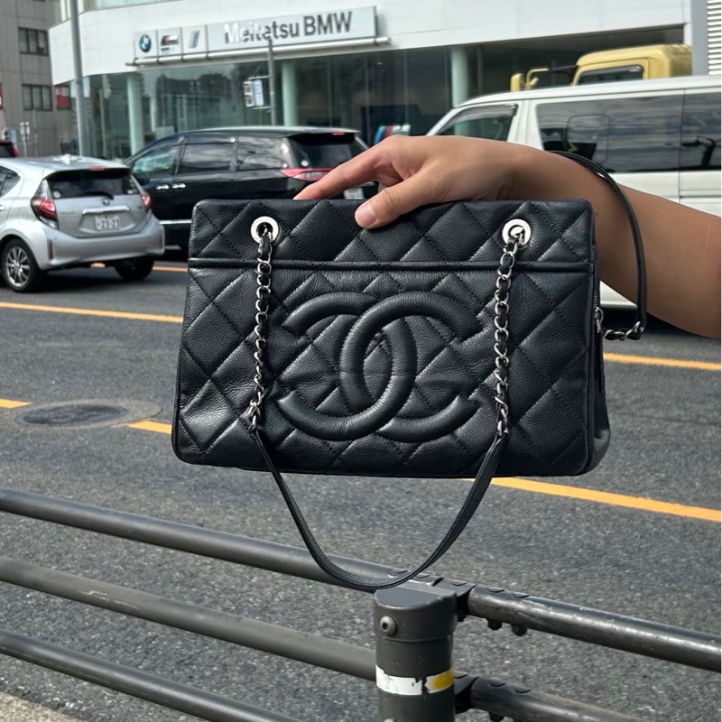 ♥️CHANEL香奈兒黑銀荔枝托特包-2
