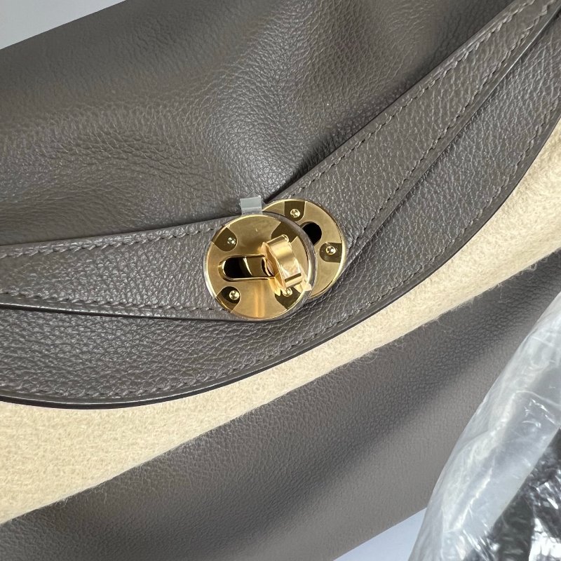 HERMES U刻 錫器灰LINDY26 肩背包-5