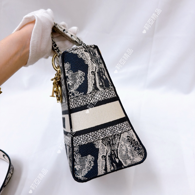 莉亞精品♡ Dior 動物刺繡黛妃包 二手美包-4