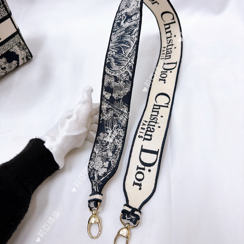莉亞精品♡ Dior 動物刺繡黛妃包 二手美包-13