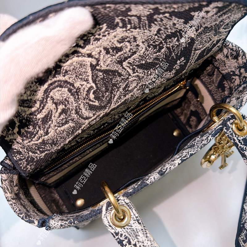 莉亞精品♡ Dior 動物刺繡黛妃包 二手美包-15
