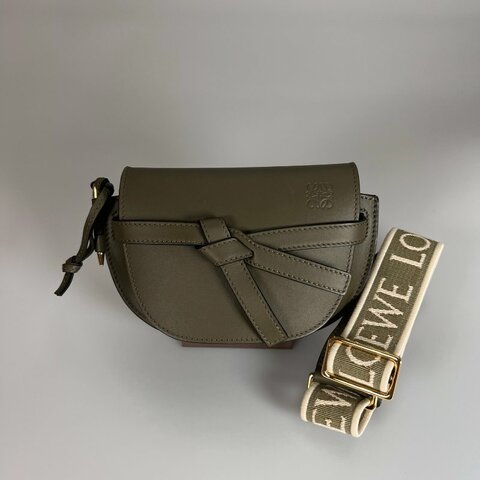 LOEWE 墨綠GATE MINI 帆布背帶包