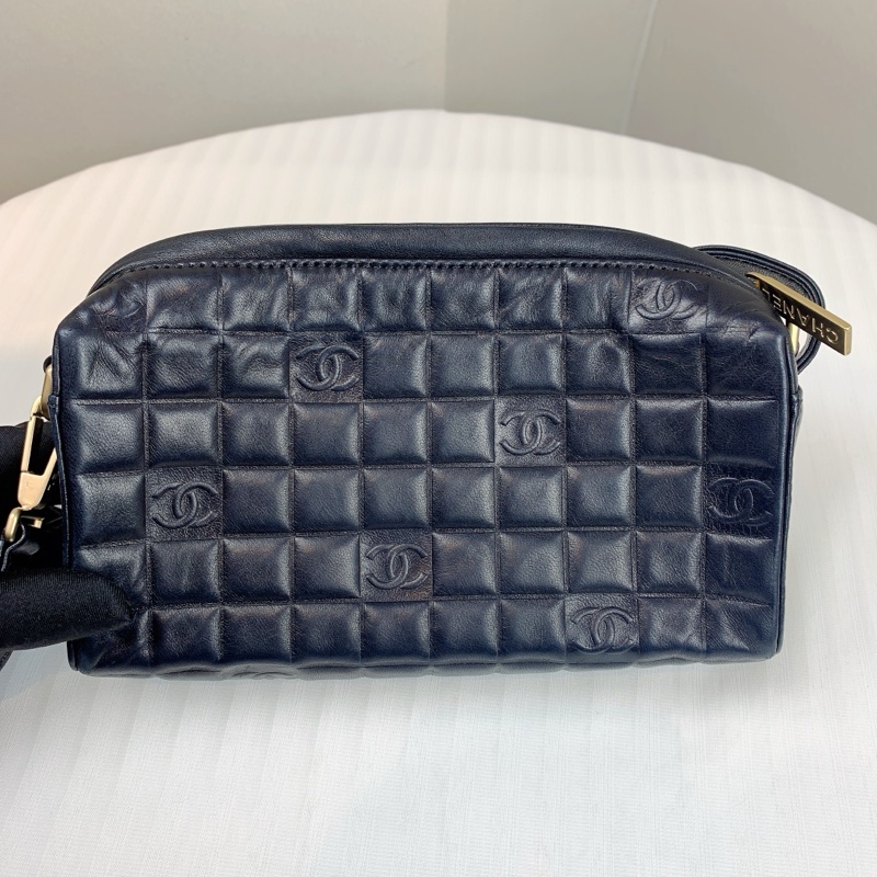 香奈兒/Chanel 金扣黑色冰格紋飯盒腋下包20.5x6.5x10cm-2