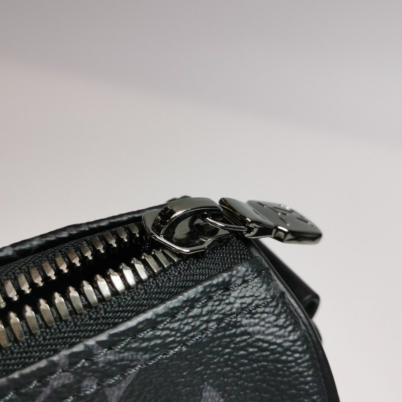 Louis Vuitton (LV)Keepall25牛皮Monogram印花加強飾帶斜背包晶片款-8