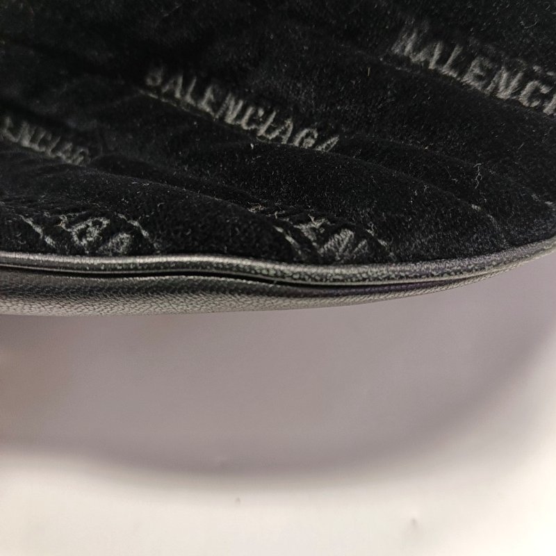 BALENCIAGA Souvenirs黑色絲絨斜挎包腰包/胸包金色銀色五金-10